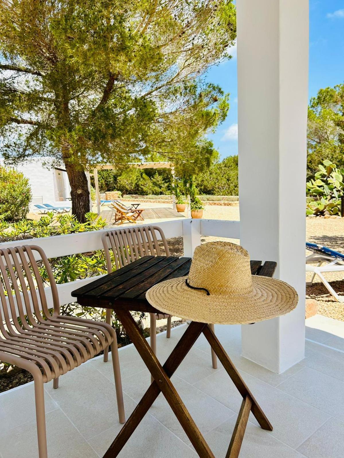 Can Chumbera Formentera Guest House Cala Saona Exterior photo